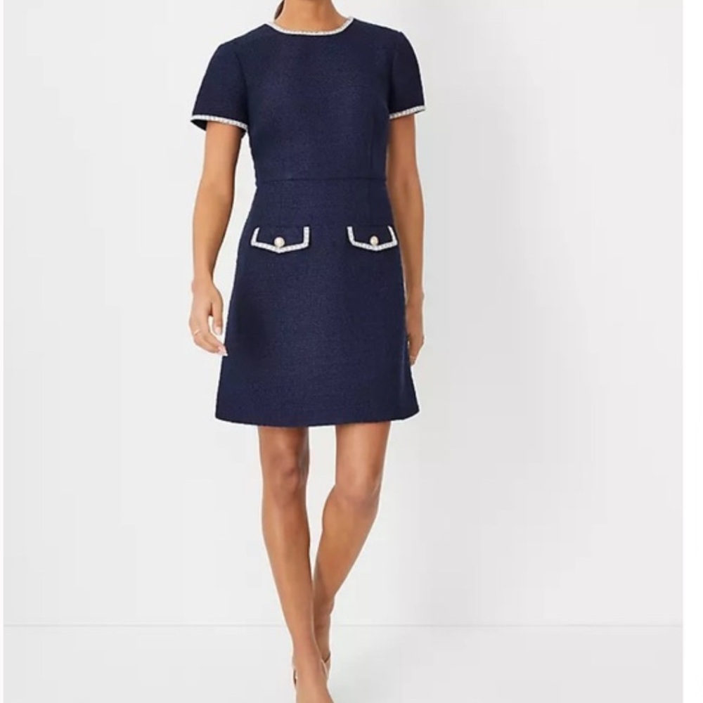 Ann Taylor Navy Sheath/Pencil Dress Crew Neck Short Sleeve Boucle